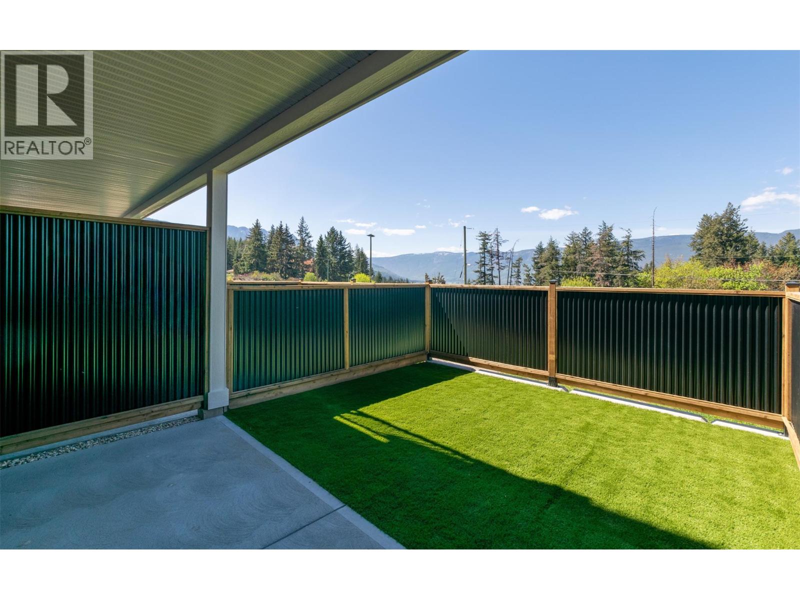 1910 11 Avenue Ne Unit# 3, Salmon Arm, British Columbia  V1E 2V5 - Photo 27 - 10386486