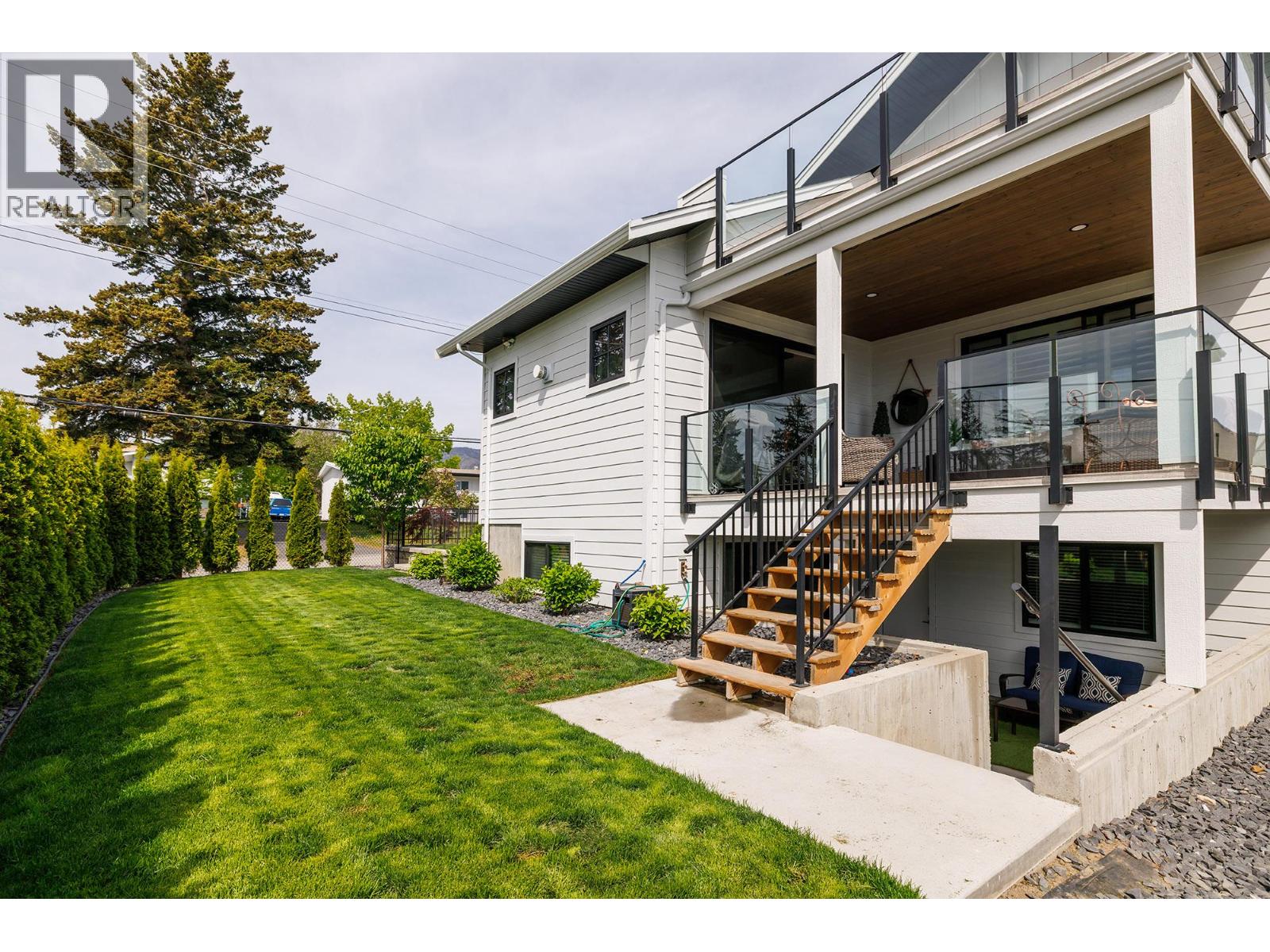 715 Lake Court, West Kelowna, British Columbia  V1Z 1H6 - Photo 16 - 10386728