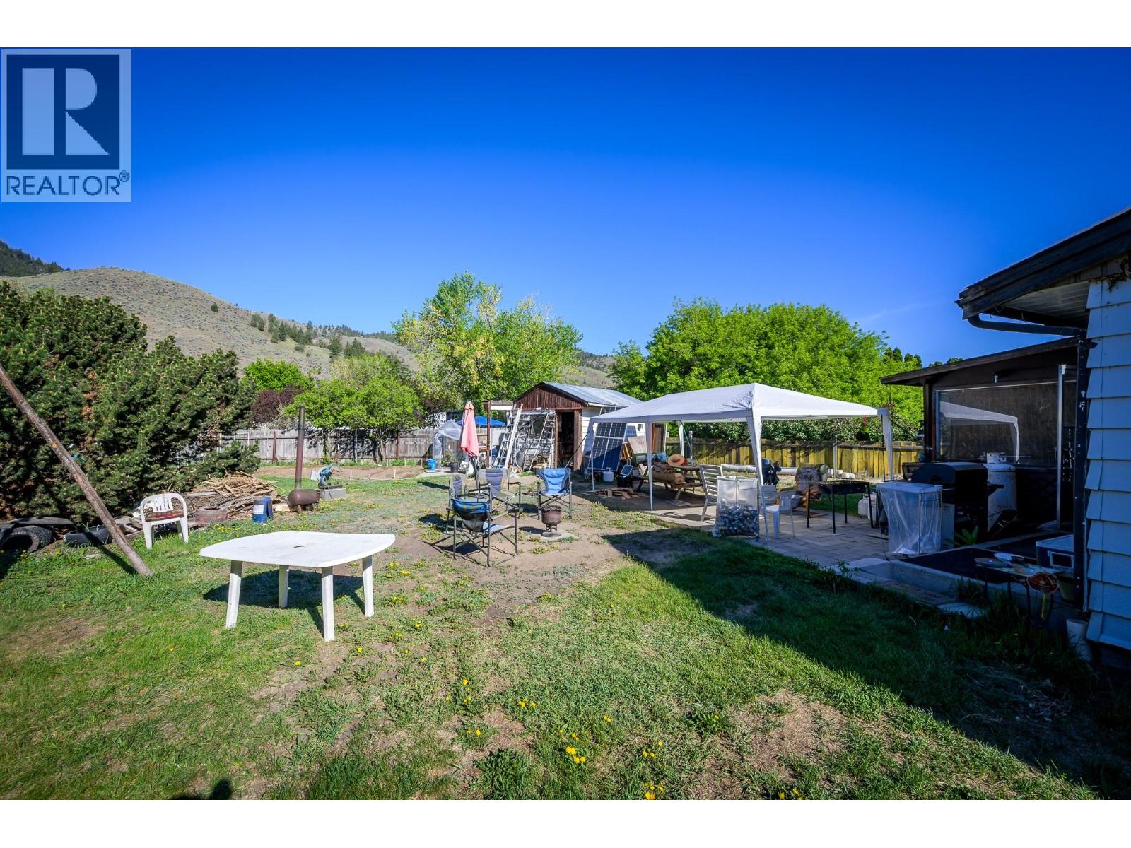 2810 Westsyde Road, Kamloops, British Columbia  V2B 7E3 - Photo 5 - 10386609