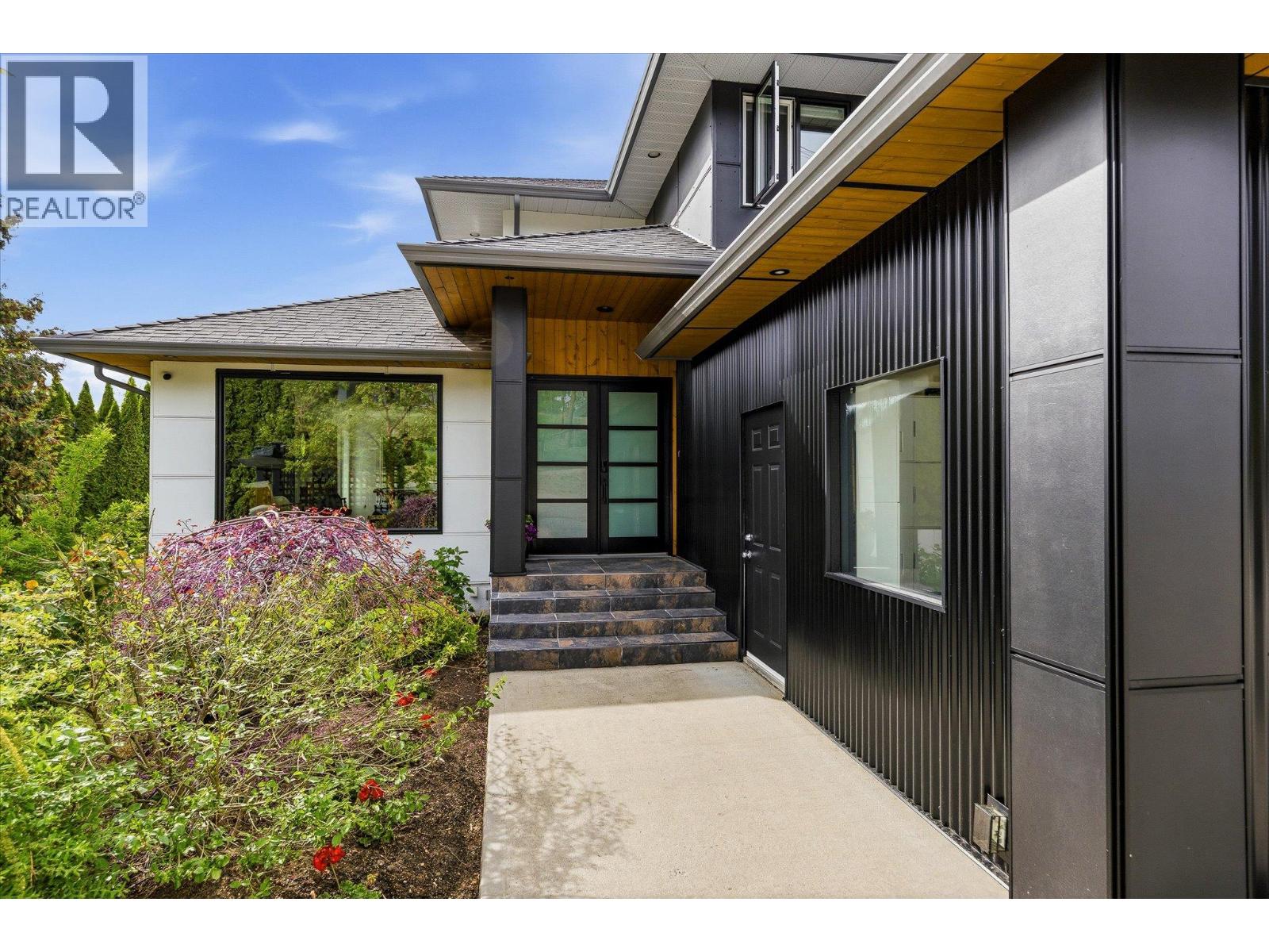 4350 Bedford Road, Kelowna, British Columbia  V1W 3C5 - Photo 3 - 10386177
