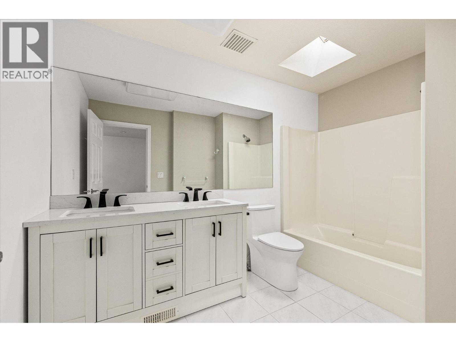 4350 Bedford Road, Kelowna, British Columbia  V1W 3C5 - Photo 38 - 10386177