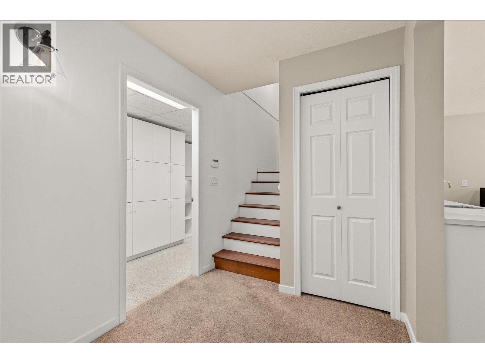 4350 Bedford Road, Kelowna, British Columbia  V1W 3C5 - Photo 39 - 10386177