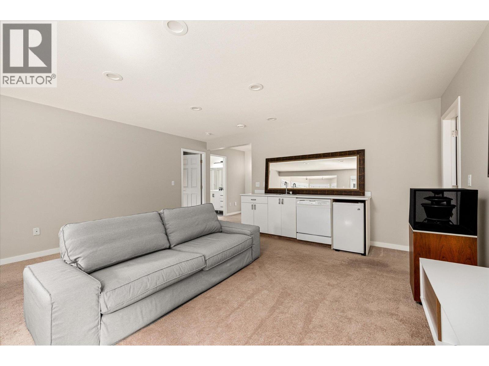 4350 Bedford Road, Kelowna, British Columbia  V1W 3C5 - Photo 41 - 10386177