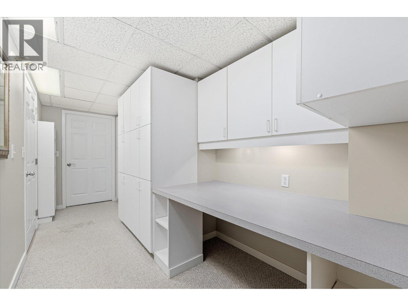 4350 Bedford Road, Kelowna, British Columbia  V1W 3C5 - Photo 48 - 10386177