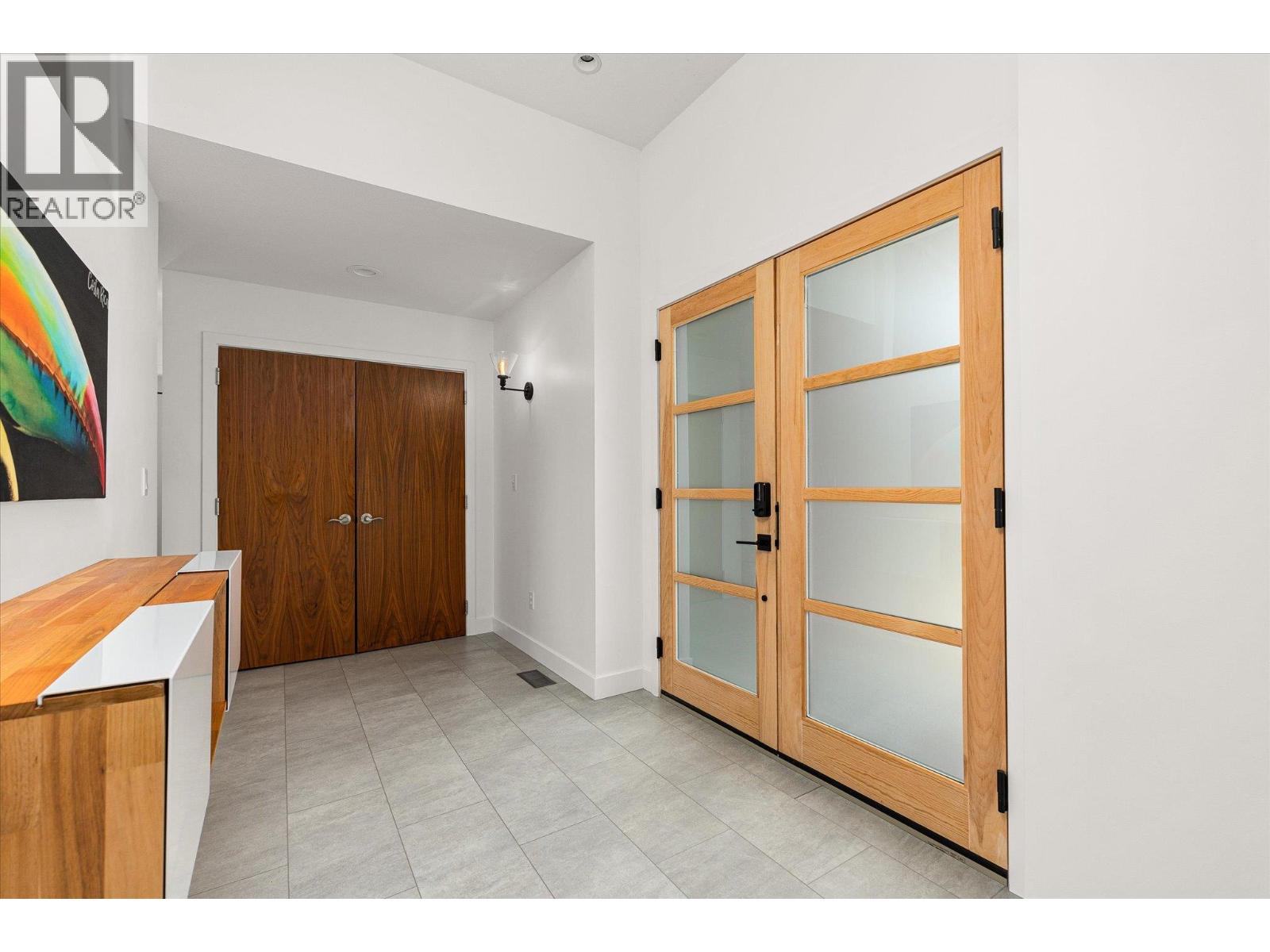4350 Bedford Road, Kelowna, British Columbia  V1W 3C5 - Photo 6 - 10386177
