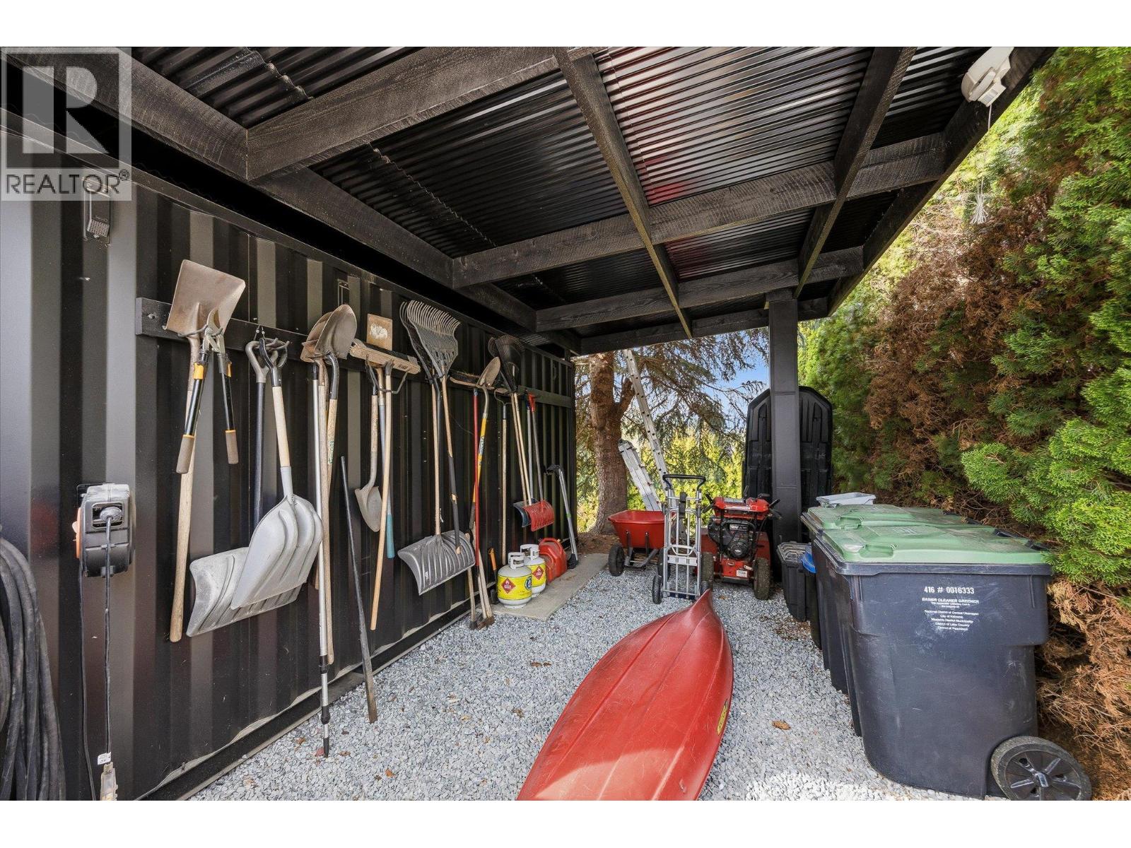 4350 Bedford Road, Kelowna, British Columbia  V1W 3C5 - Photo 74 - 10386177