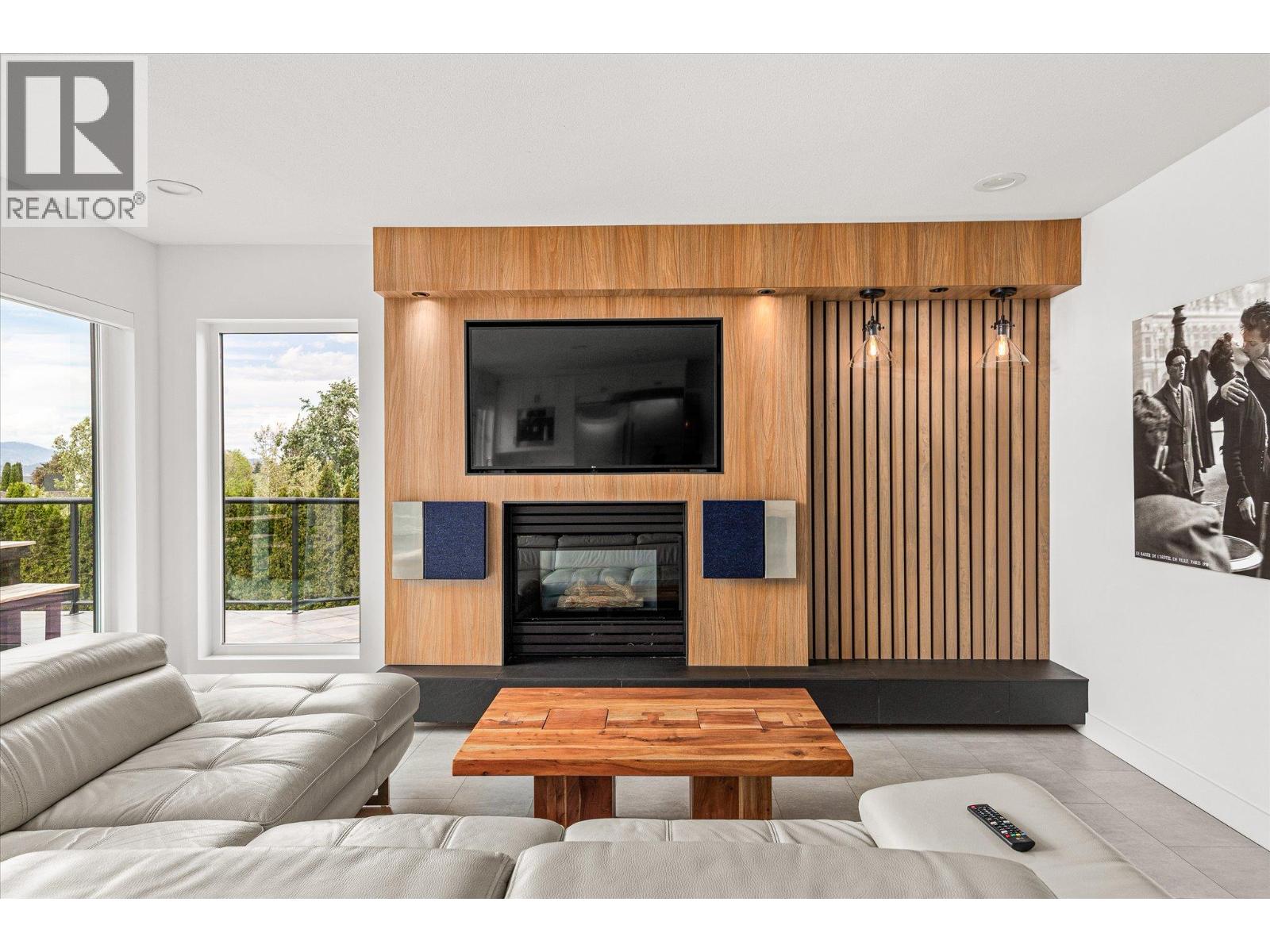 4350 Bedford Road, Kelowna, British Columbia  V1W 3C5 - Photo 8 - 10386177