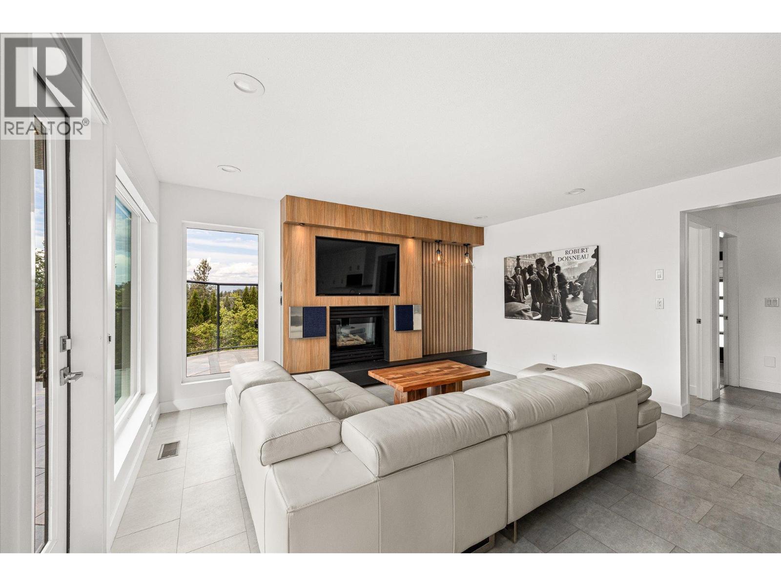 4350 Bedford Road, Kelowna, British Columbia  V1W 3C5 - Photo 9 - 10386177