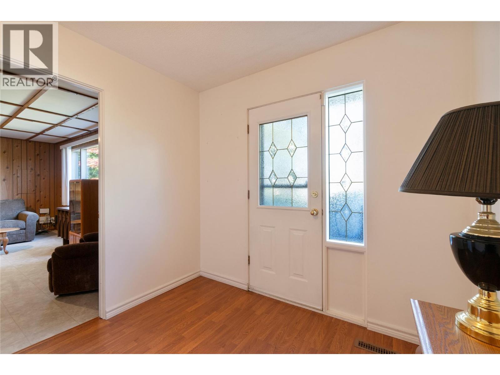 170 25th Street Ne, Salmon Arm, British Columbia  V1E 2A8 - Photo 32 - 10384030