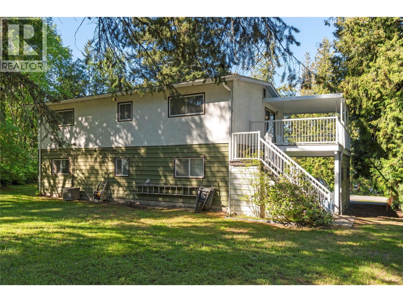 170 25th Street Ne, Salmon Arm, British Columbia  V1E 2A8 - Photo 56 - 10384030