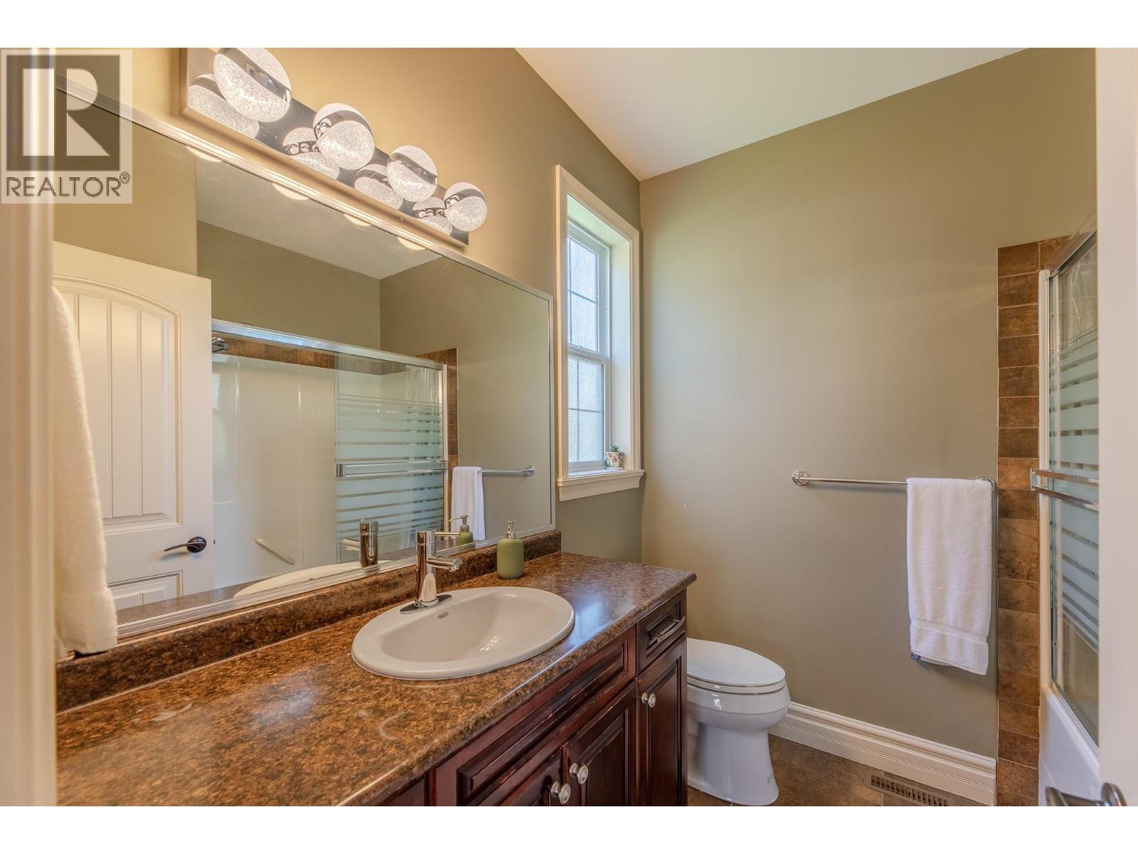 2377 Wiltse Drive, Penticton, British Columbia  V2A 7X7 - Photo 23 - 10386762