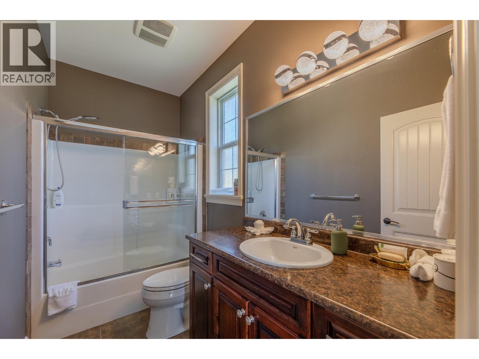 2377 Wiltse Drive, Penticton, British Columbia  V2A 7X7 - Photo 36 - 10386762