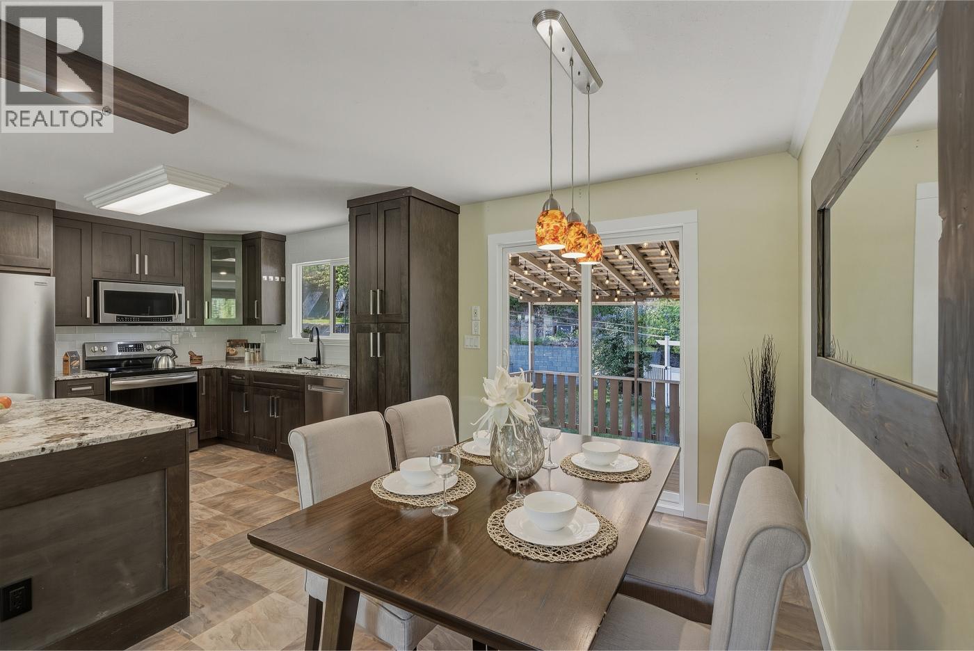 6105 Dallas Drive, Kamloops, British Columbia  V2C 5Z9 - Photo 15 - 10386761