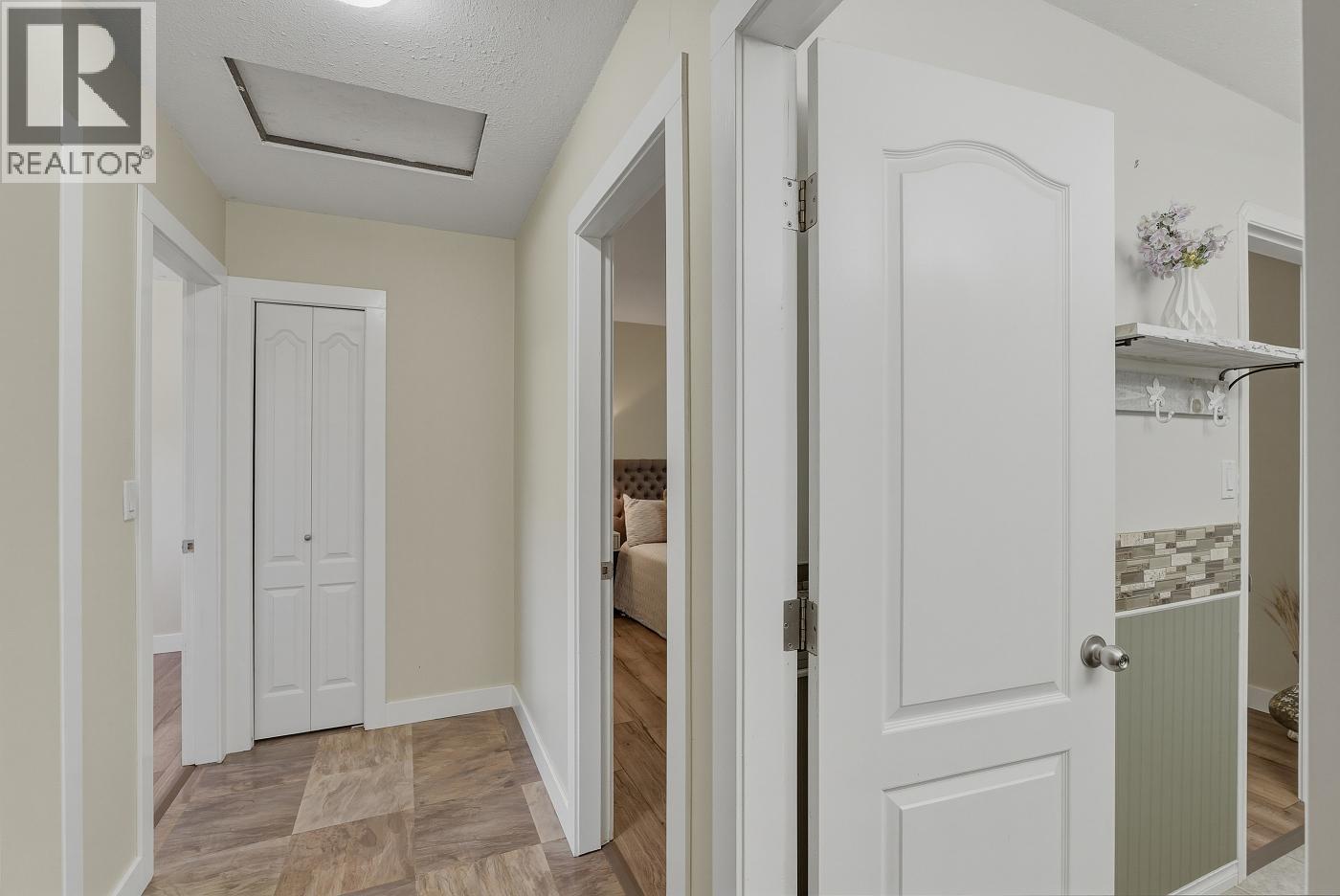 6105 Dallas Drive, Kamloops, British Columbia  V2C 5Z9 - Photo 21 - 10386761