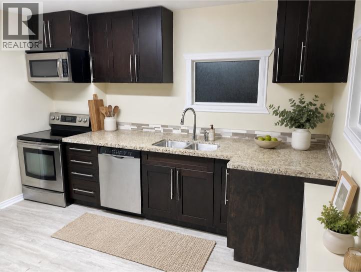6105 Dallas Drive, Kamloops, British Columbia  V2C 5Z9 - Photo 32 - 10386761