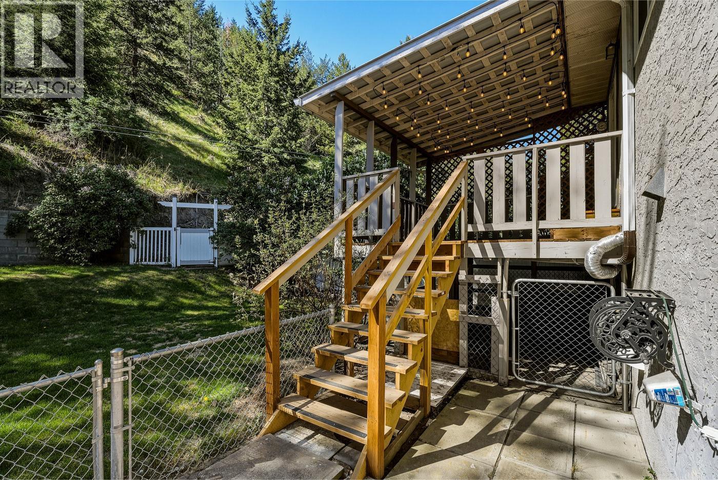 6105 Dallas Drive, Kamloops, British Columbia  V2C 5Z9 - Photo 41 - 10386761