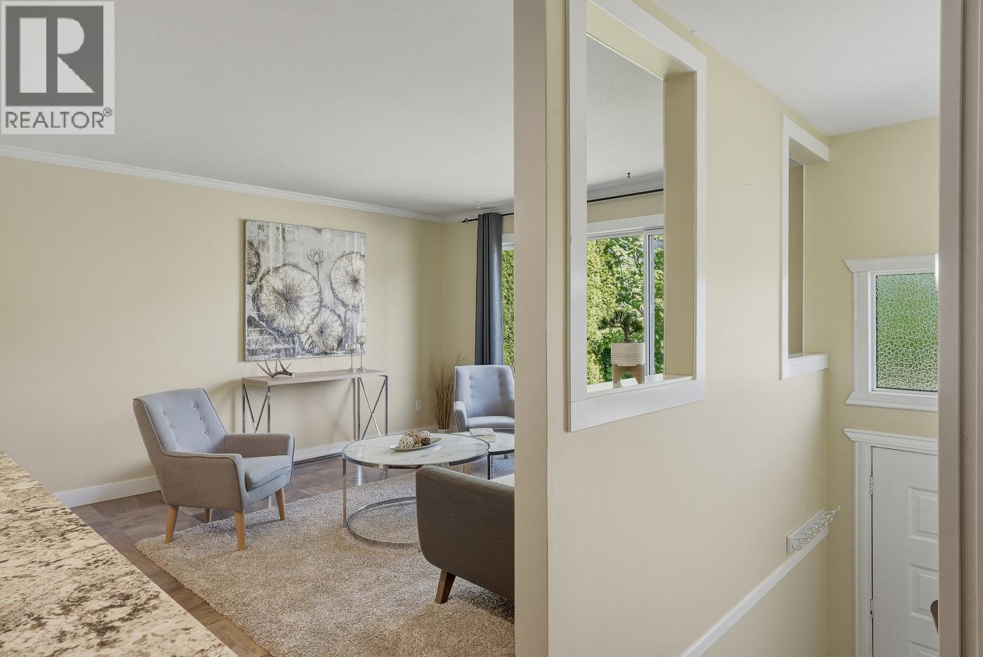 6105 Dallas Drive, Kamloops, British Columbia  V2C 5Z9 - Photo 6 - 10386761