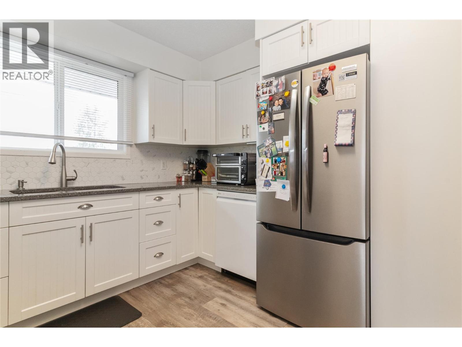 410 Madsen Road, Kelowna, British Columbia  V1X 2C2 - Photo 5 - 10386734