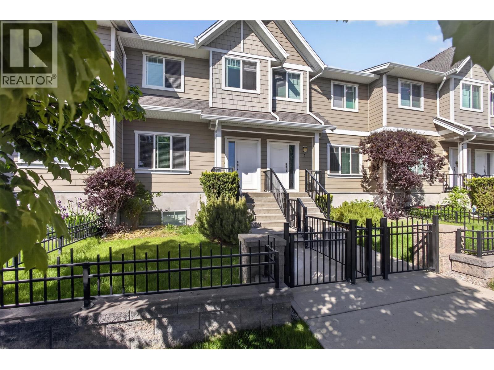 600 Sherwood Road Unit# 4, Kelowna, British Columbia  V1W 5K1 - Photo 2 - 10385156