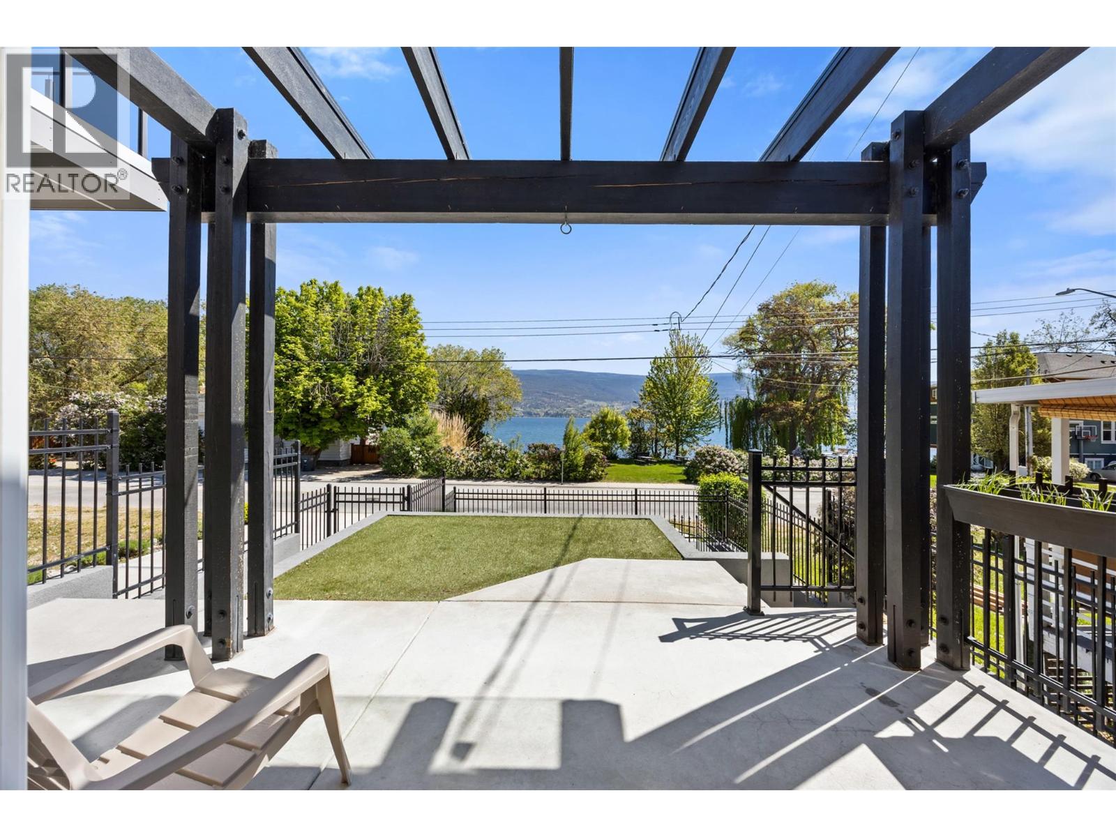 12206 Lakeshore Drive S, summerland, British Columbia