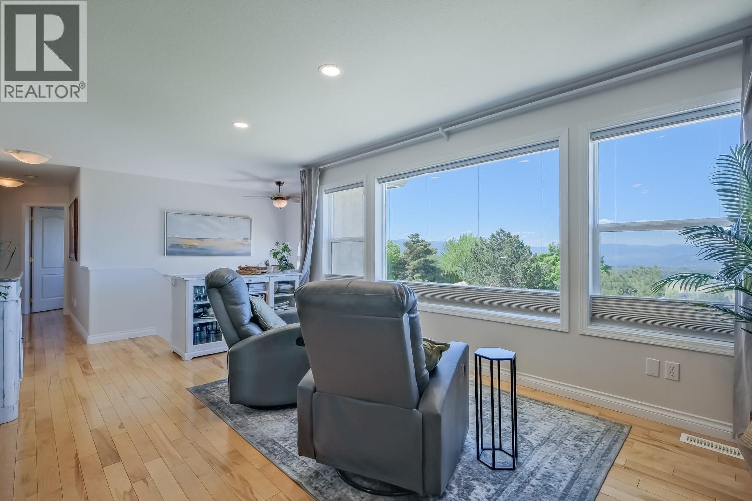853 Toovey Road, Kelowna, British Columbia  V1X 6R2 - Photo 12 - 10386095