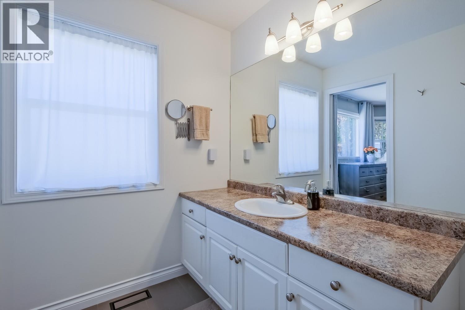 853 Toovey Road, Kelowna, British Columbia  V1X 6R2 - Photo 22 - 10386095