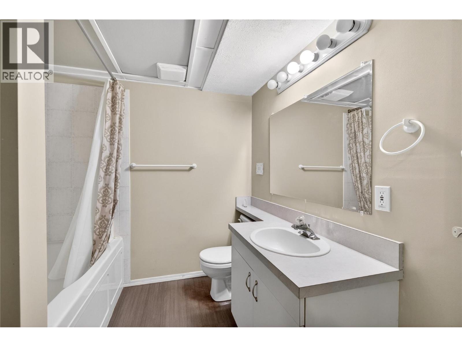 2218 Hopes Way, Sorrento, British Columbia  V0E 2W2 - Photo 43 - 10384633