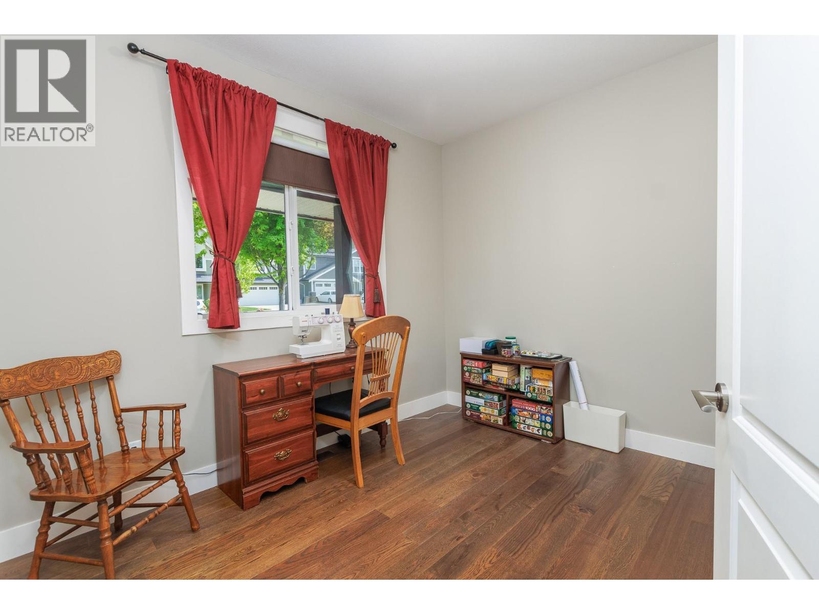 221 24 Street Ne, Salmon Arm, British Columbia  V1E 0C2 - Photo 13 - 10386702