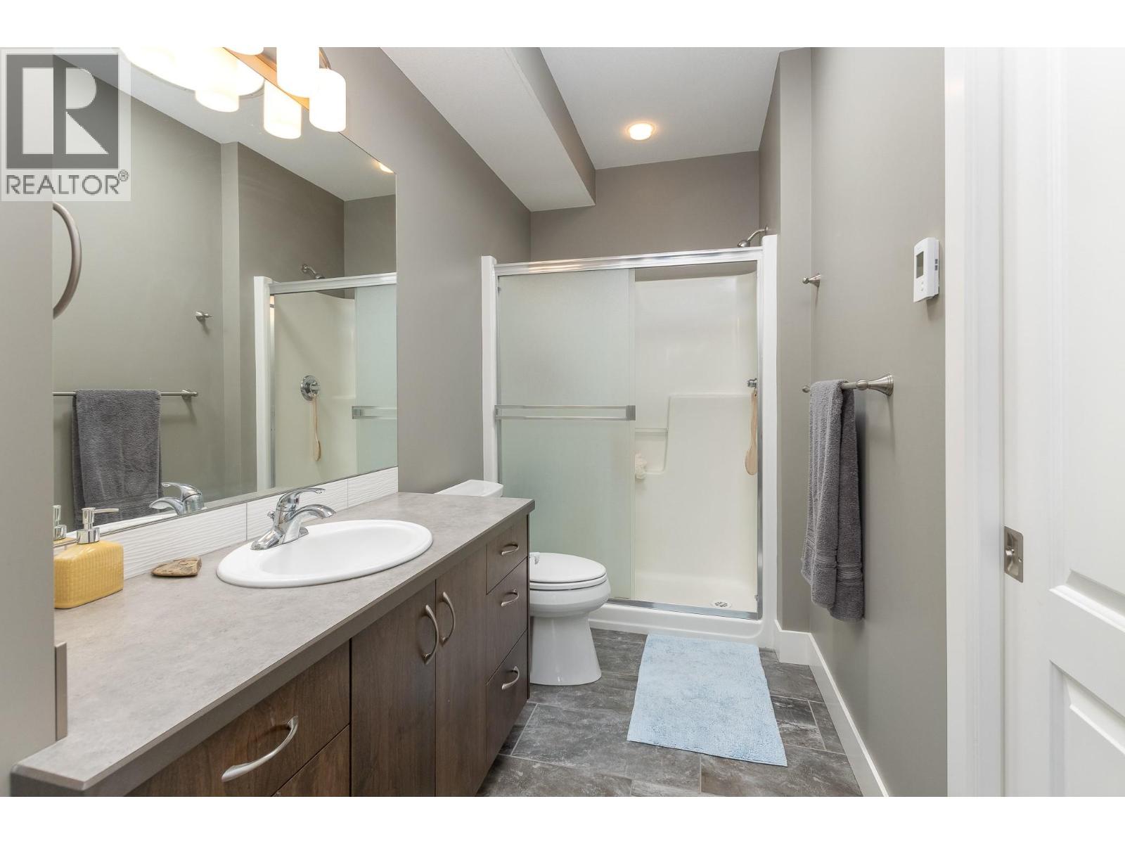 221 24 Street Ne, Salmon Arm, British Columbia  V1E 0C2 - Photo 18 - 10386702