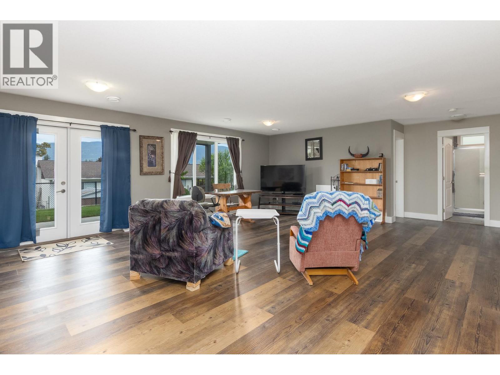 221 24 Street Ne, Salmon Arm, British Columbia  V1E 0C2 - Photo 20 - 10386702