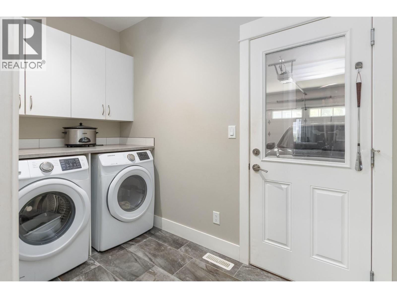 221 24 Street Ne, Salmon Arm, British Columbia  V1E 0C2 - Photo 26 - 10386702