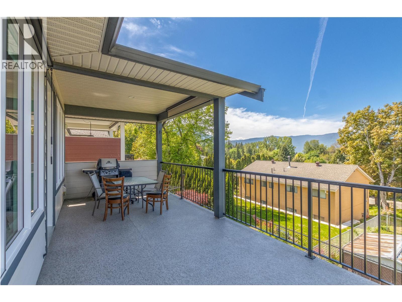 221 24 Street Ne, Salmon Arm, British Columbia  V1E 0C2 - Photo 29 - 10386702