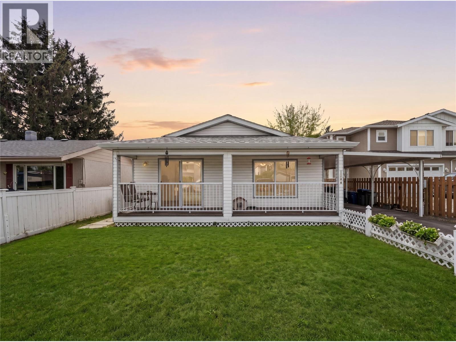 1309 Spruce Avenue, Merritt, British Columbia  V1K 1L2 - Photo 2 - 10386567