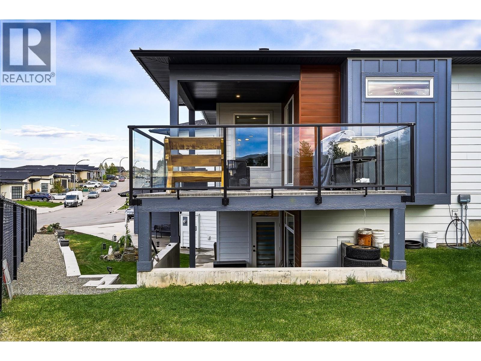 2405 Talbot Place, Kamloops, British Columbia  V1S 2B2 - Photo 4 - 10386447