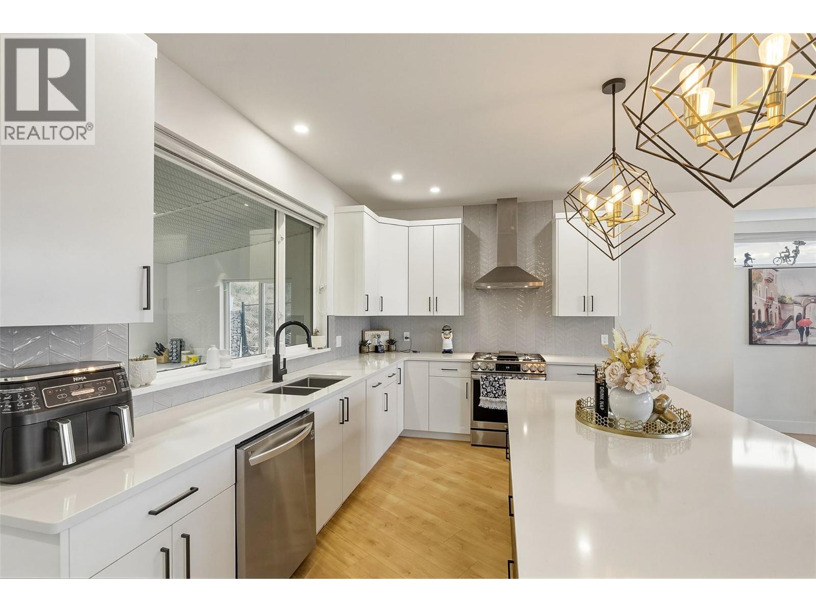 2405 Talbot Place, Kamloops, British Columbia  V1S 2B2 - Photo 46 - 10386447