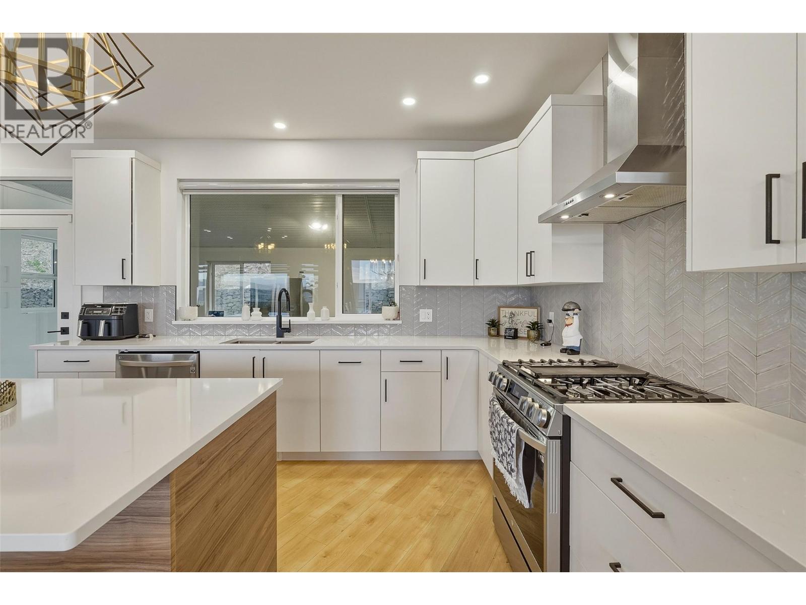 2405 Talbot Place, Kamloops, British Columbia  V1S 2B2 - Photo 48 - 10386447