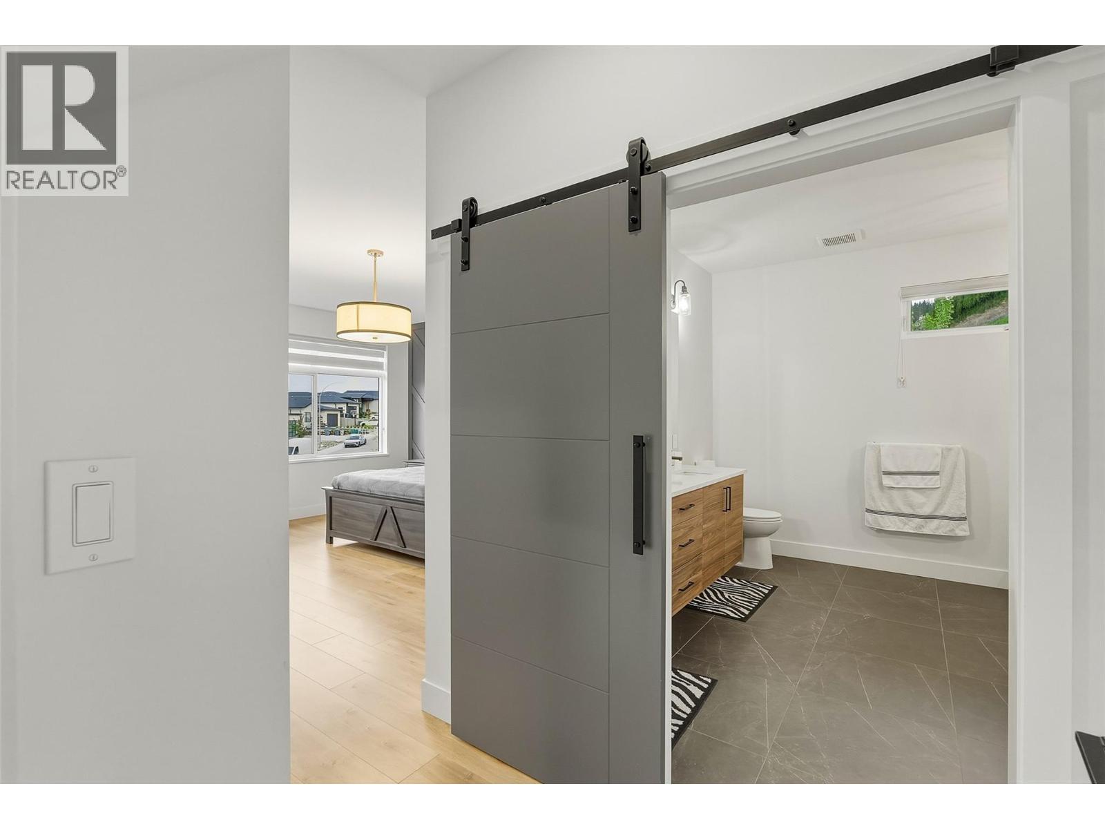 2405 Talbot Place, Kamloops, British Columbia  V1S 2B2 - Photo 62 - 10386447