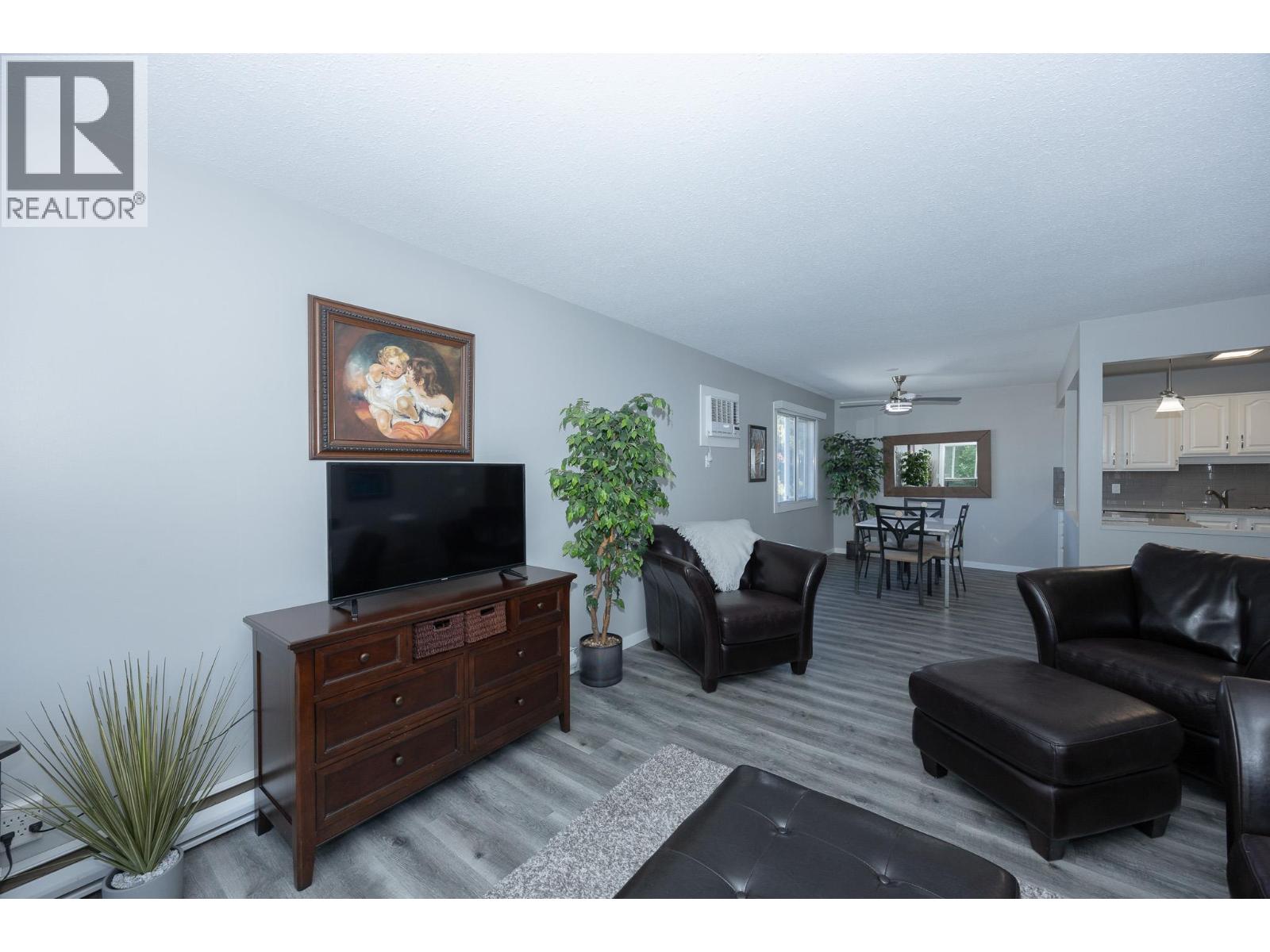 1610 Gordon Drive Unit# 202, Kelowna, British Columbia  V1Y 3G9 - Photo 3 - 10385709