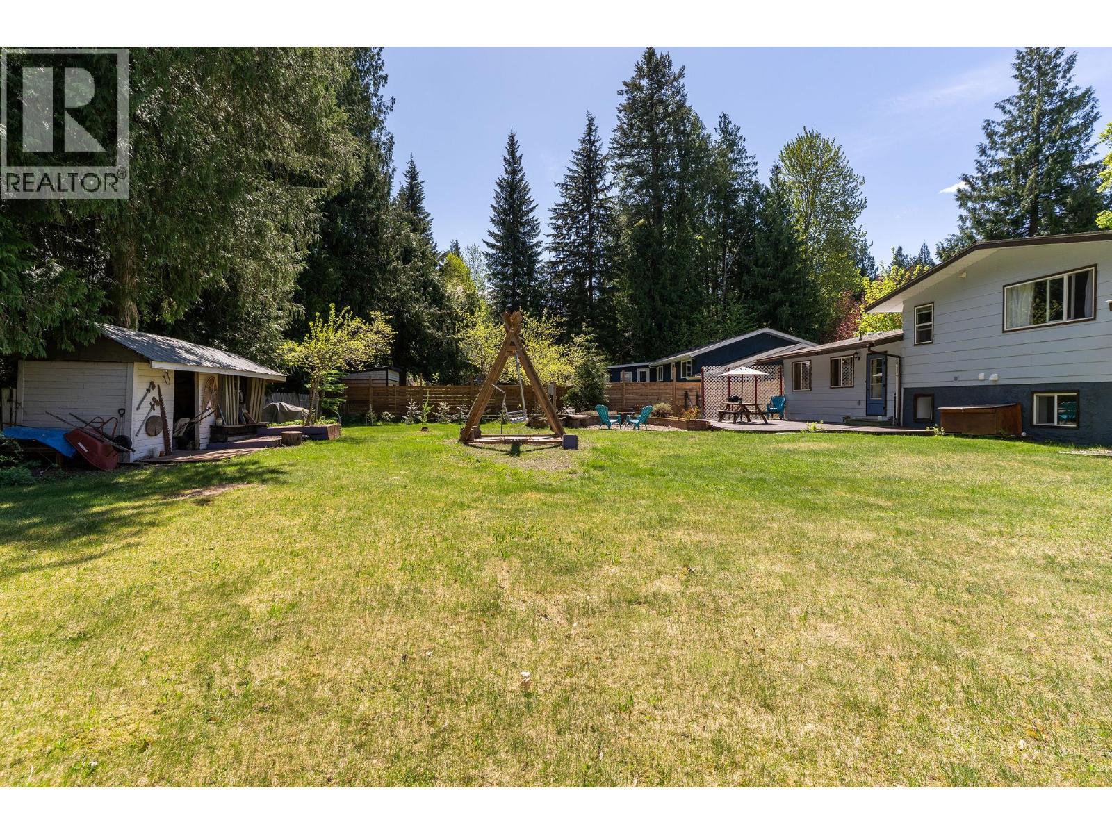 1736 Hay Road, Revelstoke, British Columbia  V0E 2S1 - Photo 34 - 10386282
