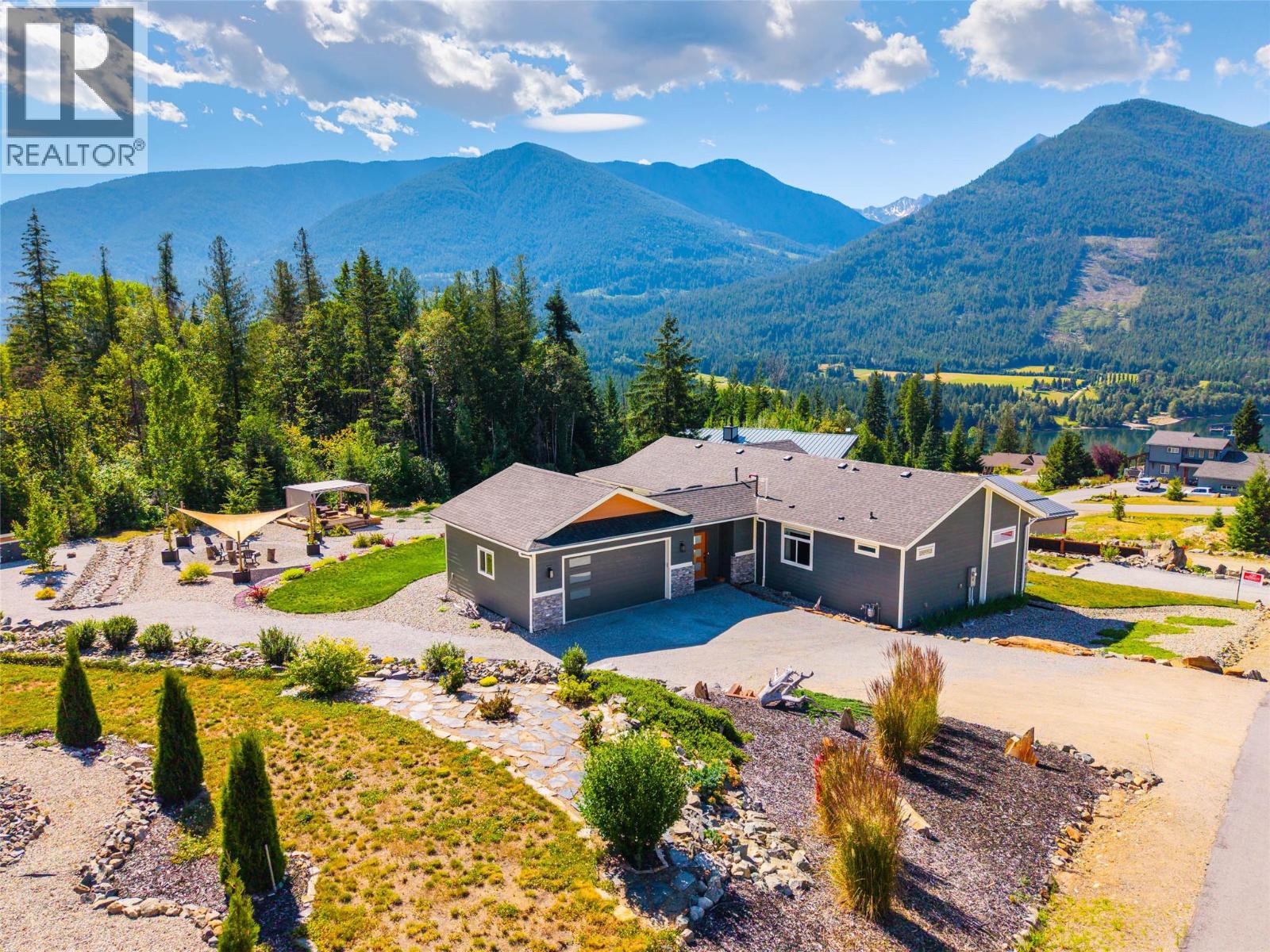 430 Buriview Drive, Nelson, British Columbia  V1L 0A7 - Photo 1 - 10386665