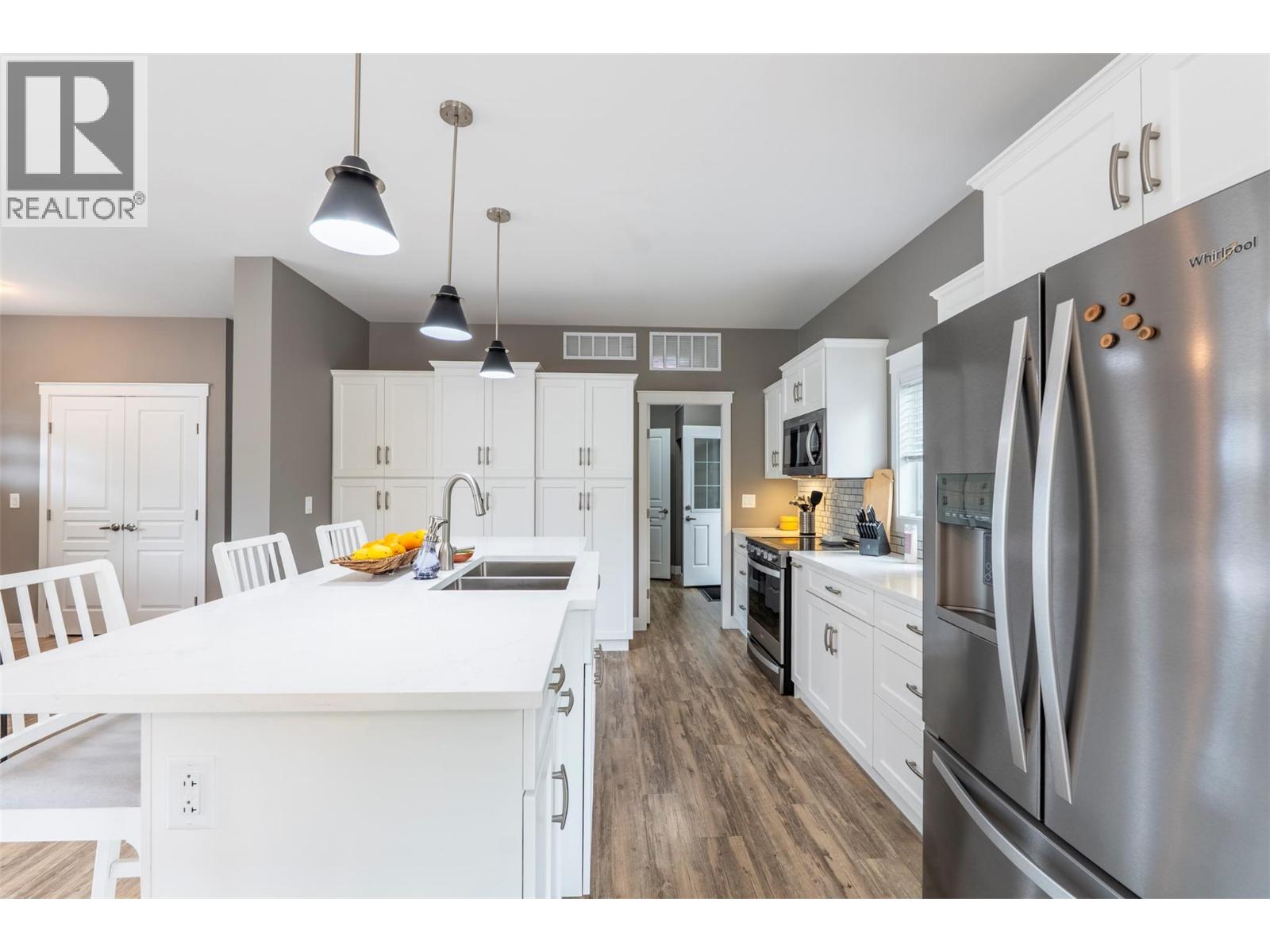 430 Buriview Drive, Nelson, British Columbia  V1L 0A7 - Photo 7 - 10386665
