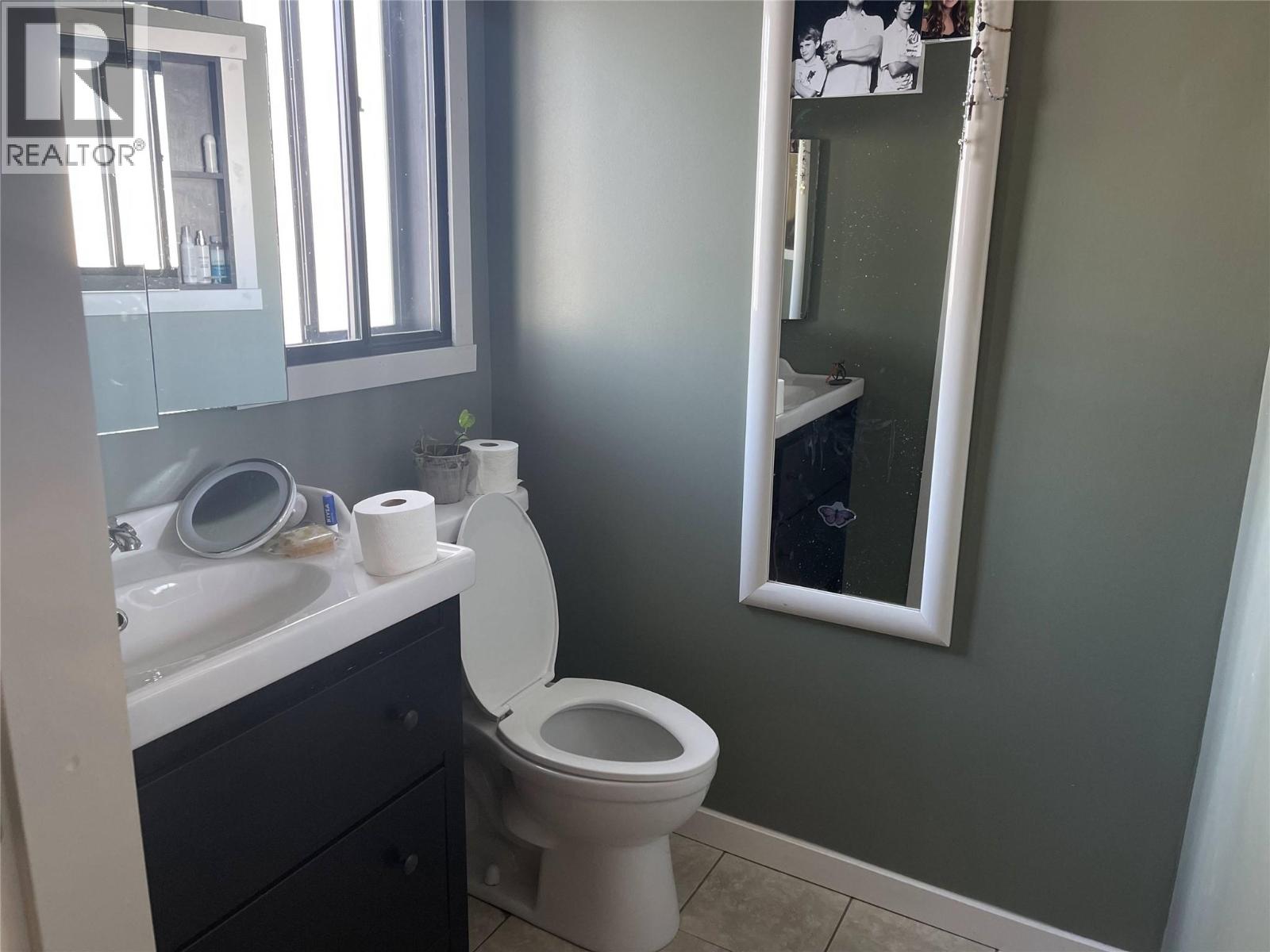 622 Hartman Road, Kelowna, British Columbia  V1X 4V2 - Photo 10 - 10386701