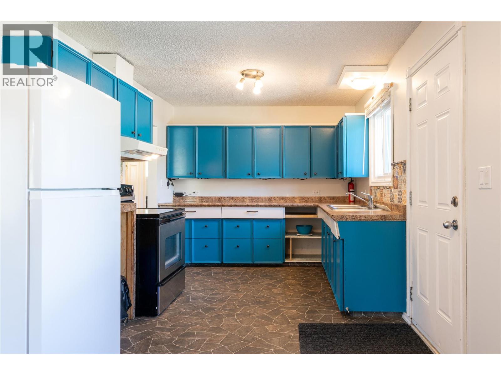 1971 Fairway Road Unit# B, Revelstoke, British Columbia  V0E 2S0 - Photo 11 - 10386692