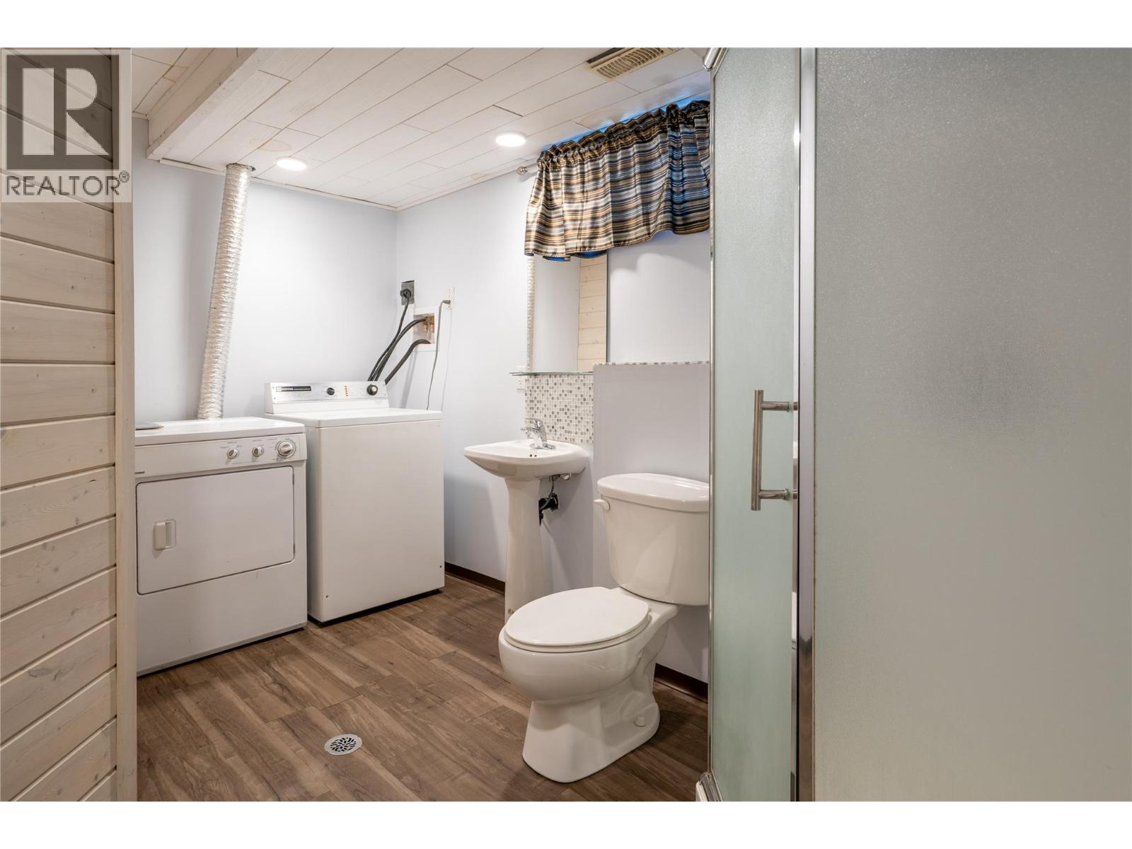 1971 Fairway Road Unit# B, Revelstoke, British Columbia  V0E 2S0 - Photo 27 - 10386692