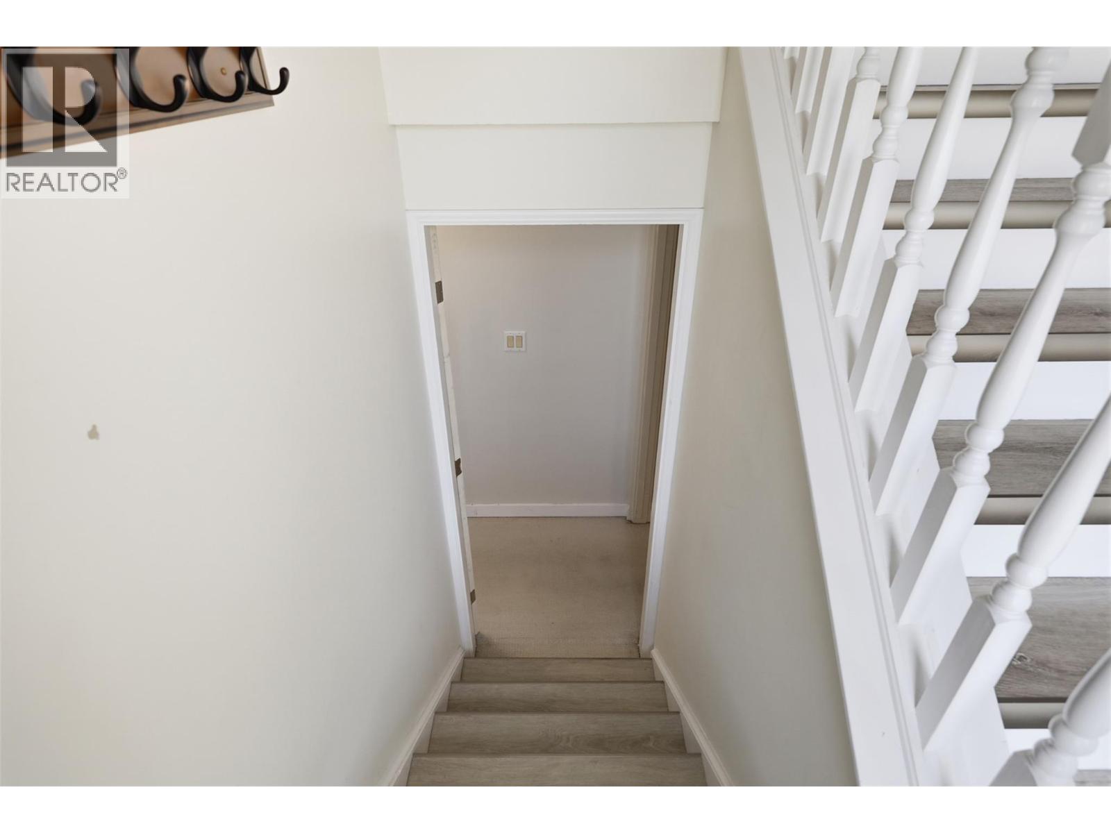 675 Sicamore Drive, Kamloops, British Columbia  V2B 6R6 - Photo 31 - 10386556