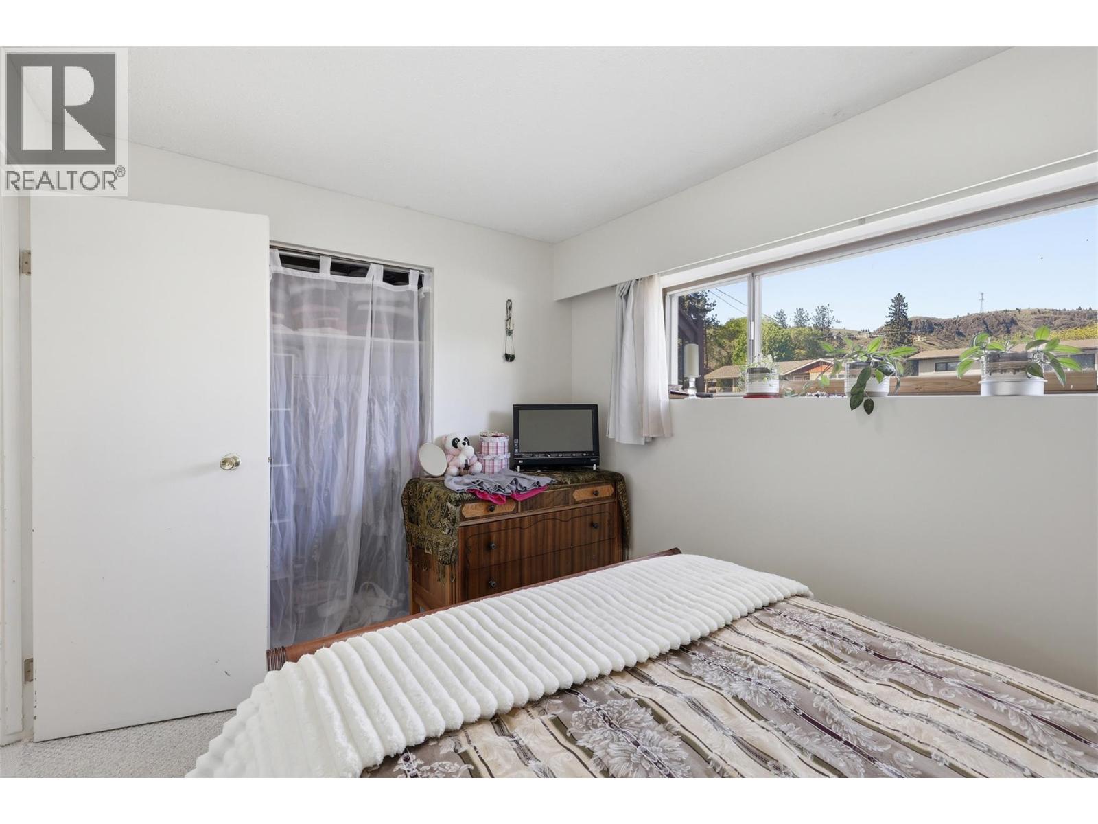 675 Sicamore Drive, Kamloops, British Columbia  V2B 6R6 - Photo 43 - 10386556