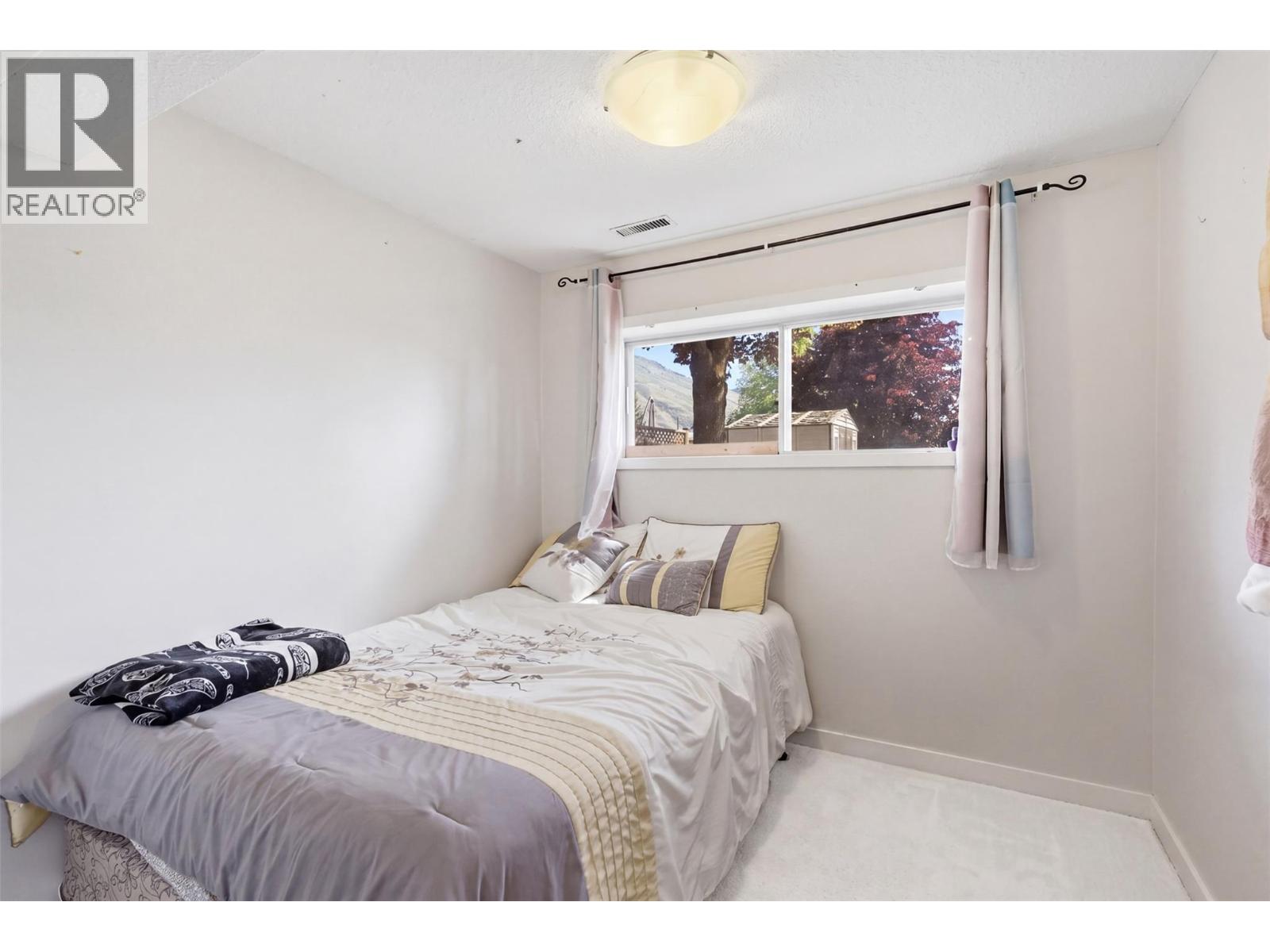675 Sicamore Drive, Kamloops, British Columbia  V2B 6R6 - Photo 45 - 10386556