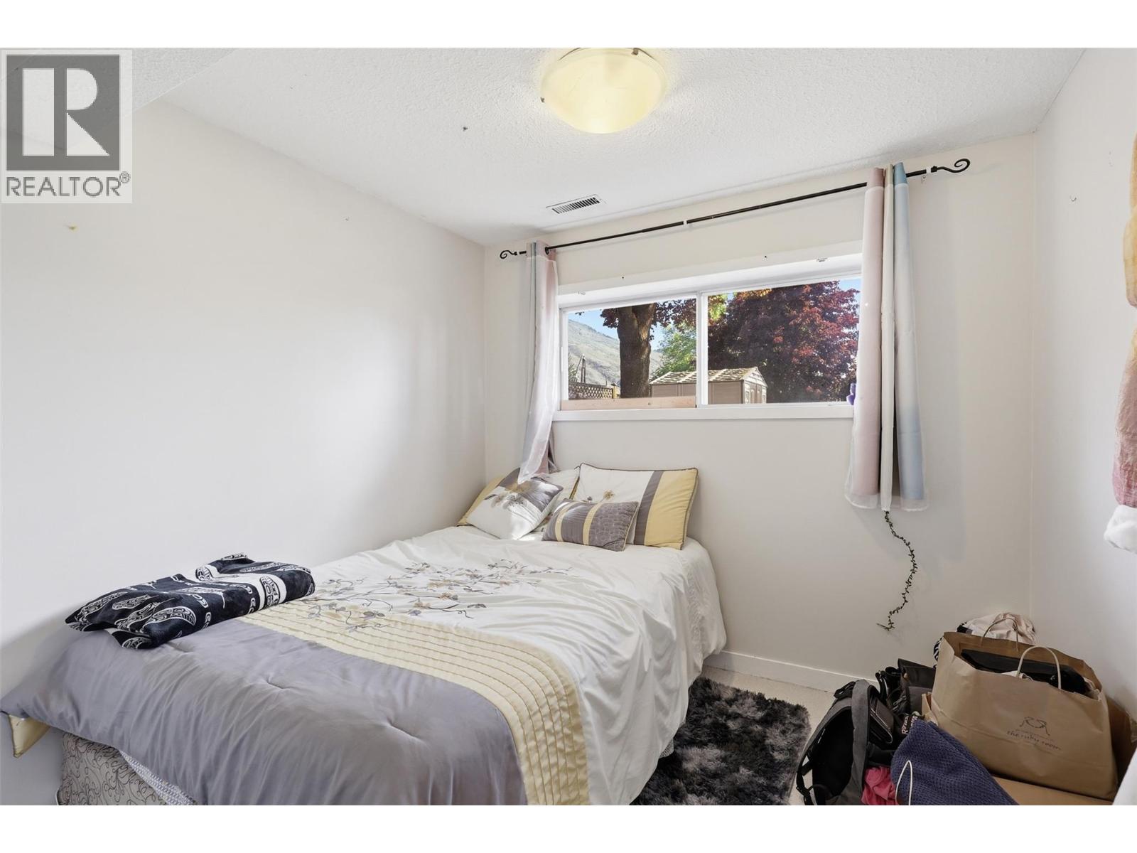 675 Sicamore Drive, Kamloops, British Columbia  V2B 6R6 - Photo 46 - 10386556