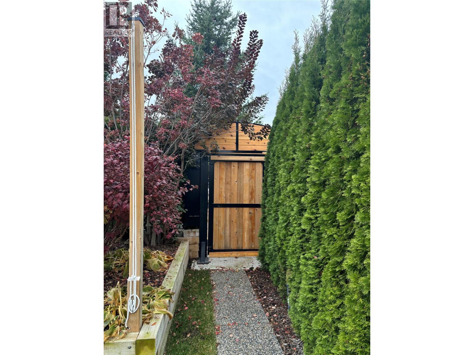 839 8th Avenue, Vernon, British Columbia  V1H 1Z1 - Photo 13 - 10383808
