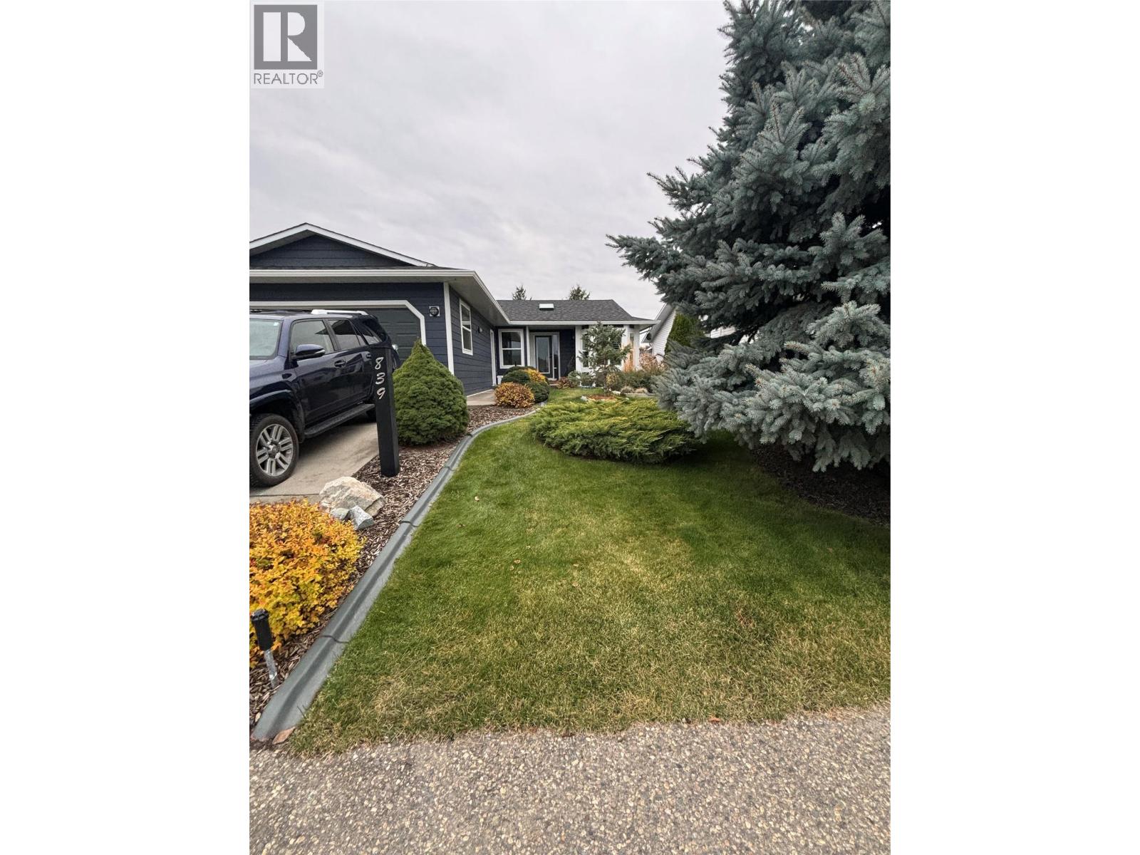 839 8th Avenue, Vernon, British Columbia  V1H 1Z1 - Photo 2 - 10383808